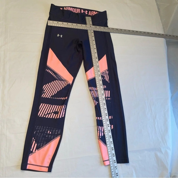 🩰 Blue & Pink Under Armour Women’s Leggings - Size Medium 🦋🌟 - Picture 9 of 9